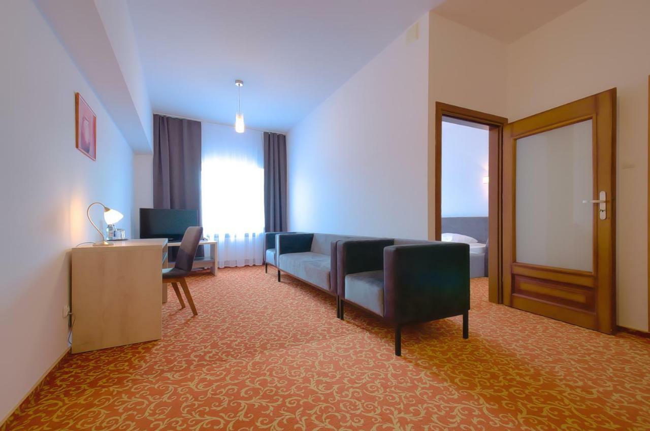 Hotel Sezam Machowa Dış mekan fotoğraf